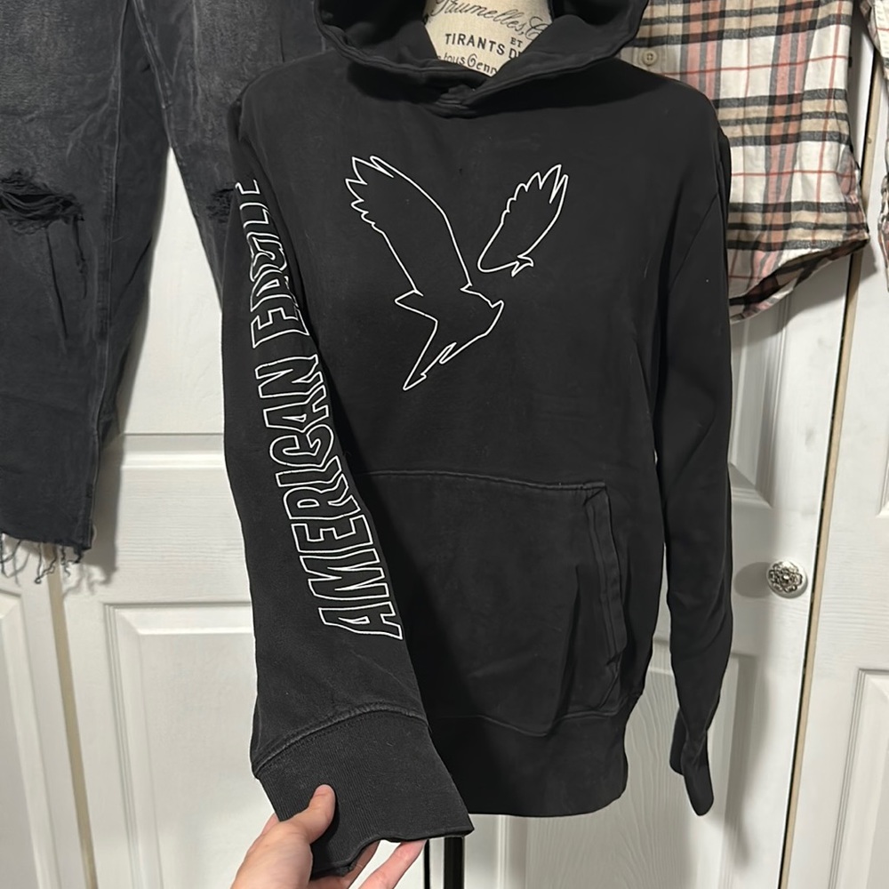 Women's American Eagle "Super Soft" Black Sweater - Picture 3 of 9